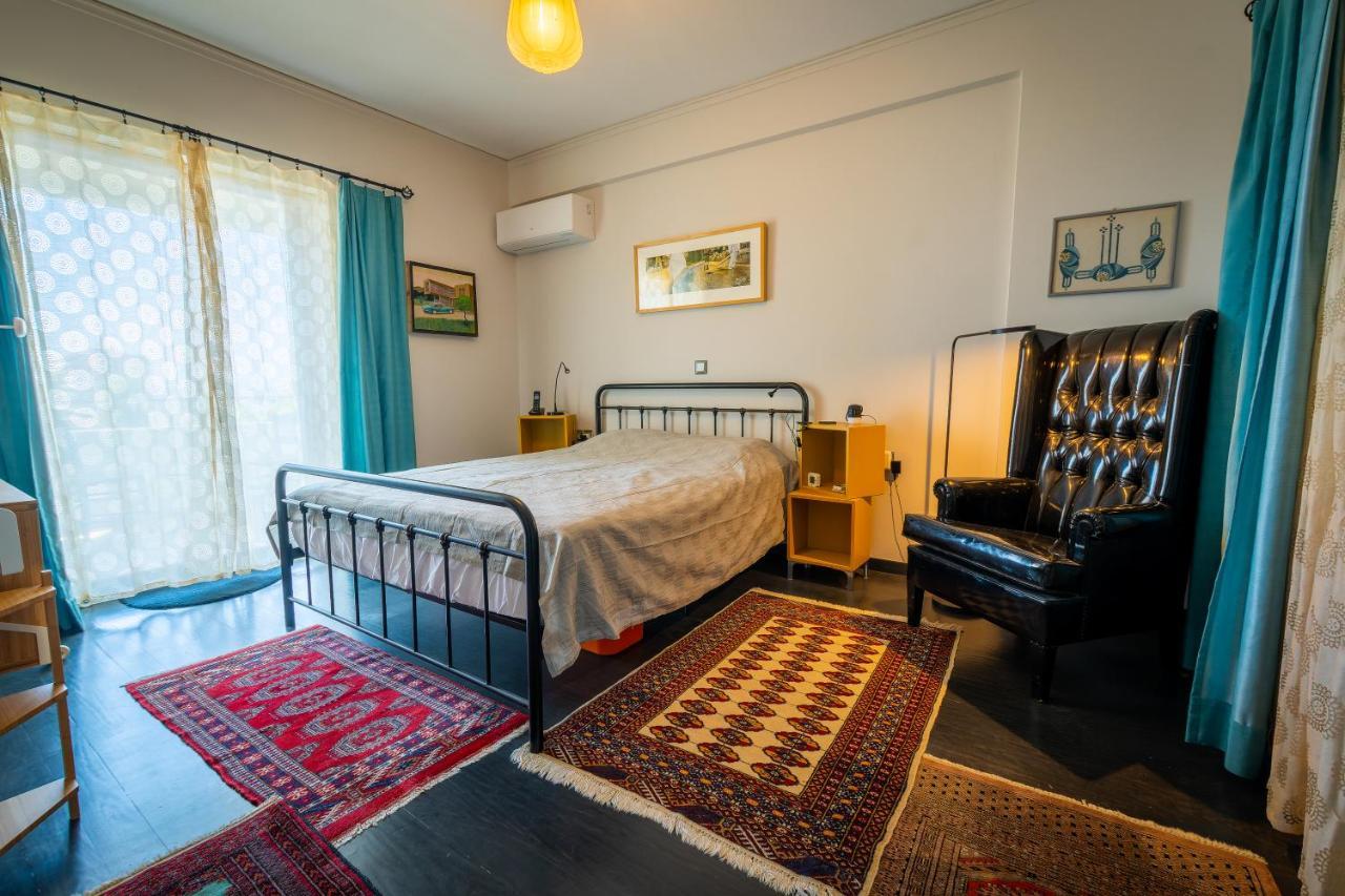 Spacious Apartment In Kavouri Атина Екстериор снимка